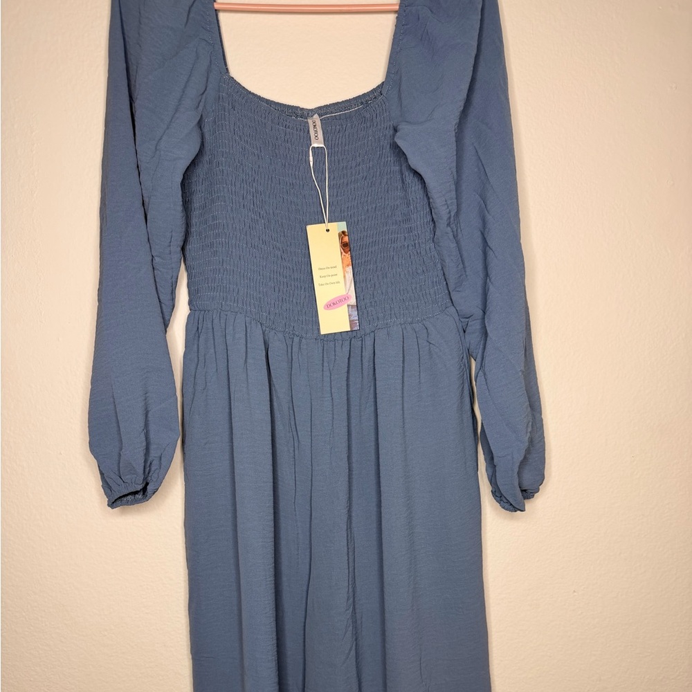 Elegant Blue Long Sleeve Dress